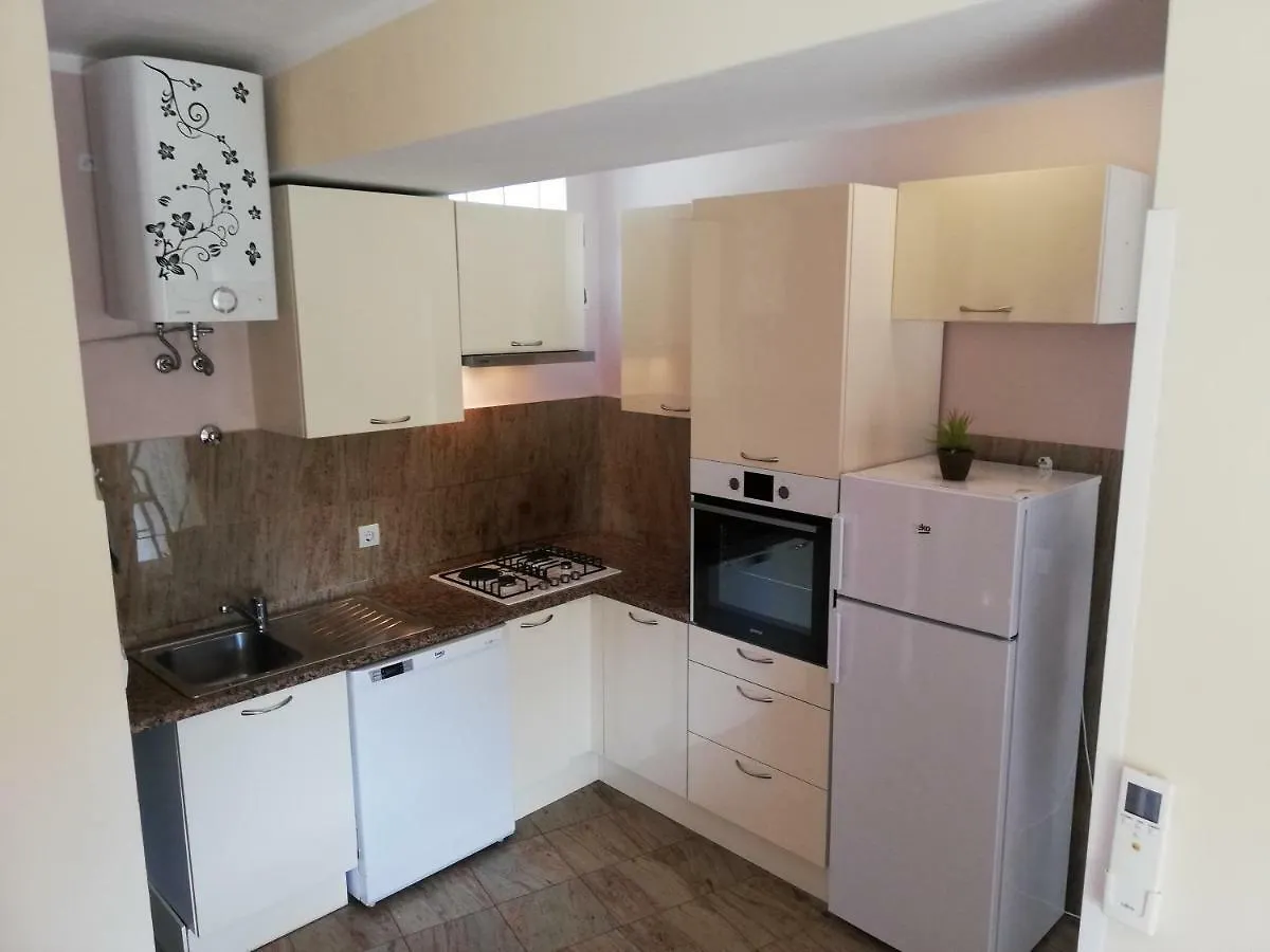Apartment Luka مالي لوشينغْ كرواتيا
